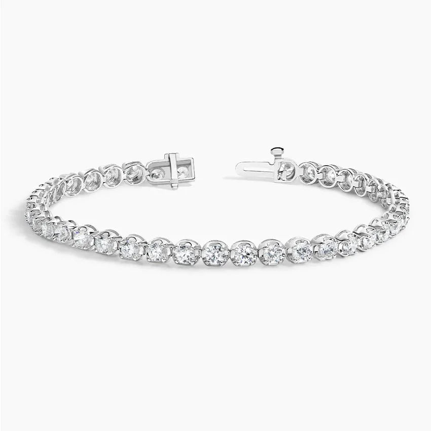 7 inch lab grown diamond tennis bracelet with 14K white gold open clasp on white background